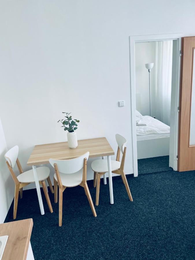 Apartmany Bryksova Prague Extérieur photo