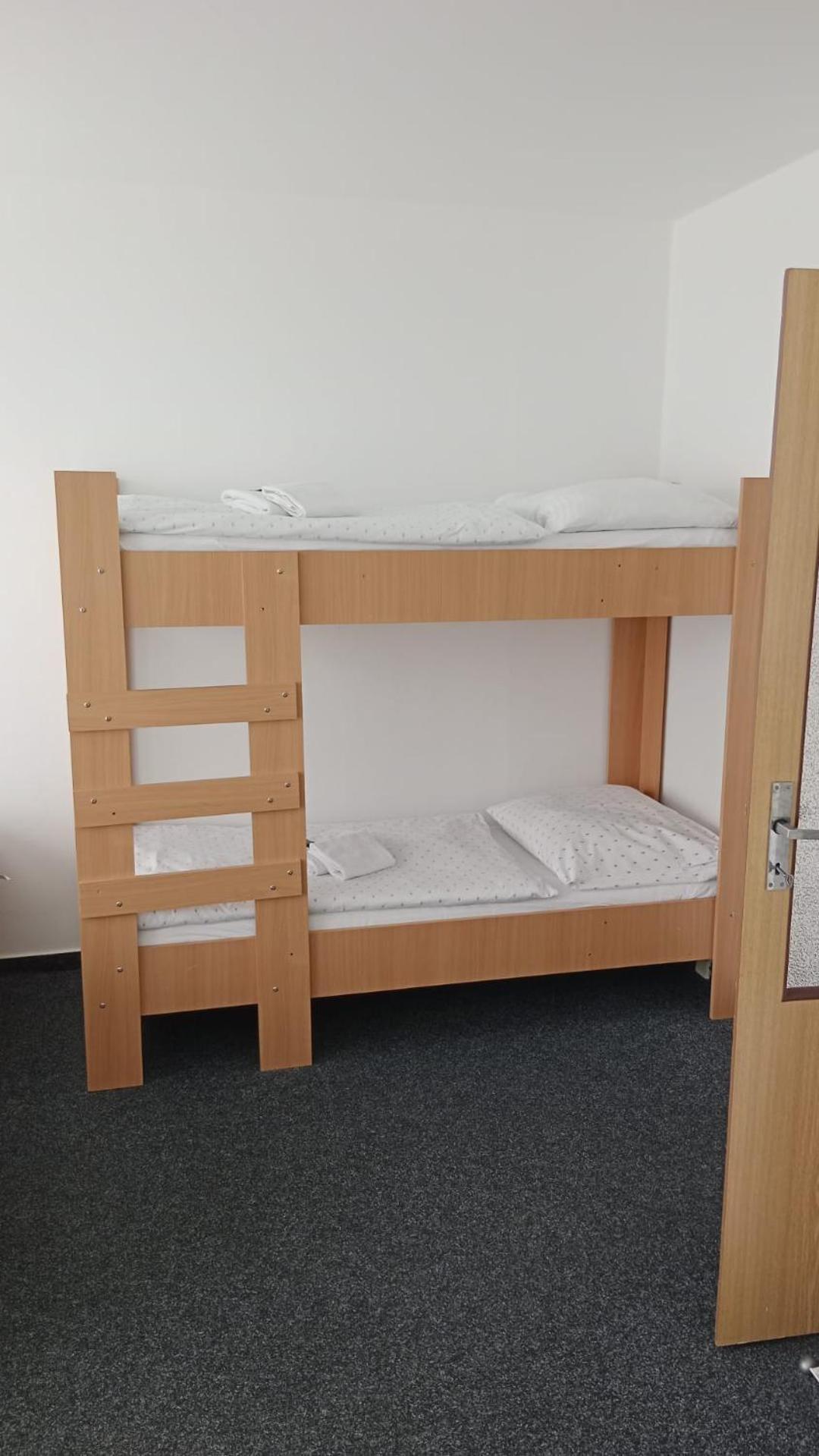 Apartmany Bryksova Prague Extérieur photo